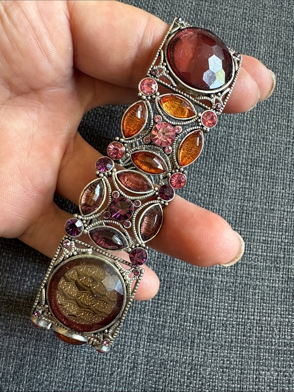 Beautiful Vintage-Style Pink and Amber Stone Statement Stretch Bracelet